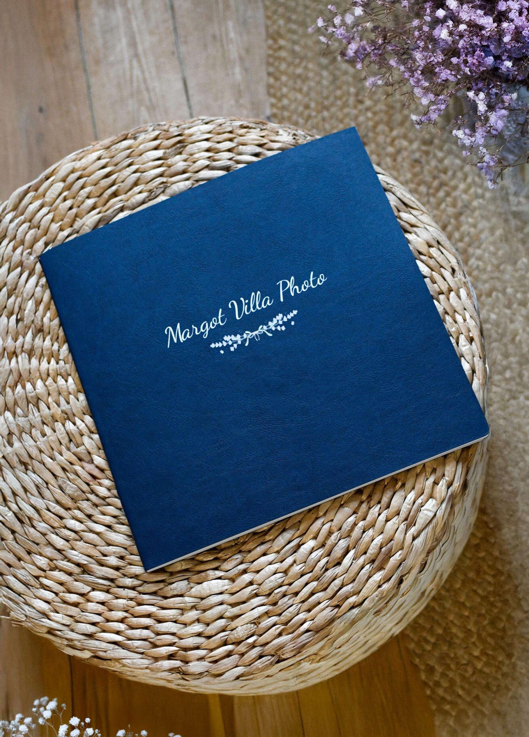 margot-villa-souple-livre-photo-bleu1