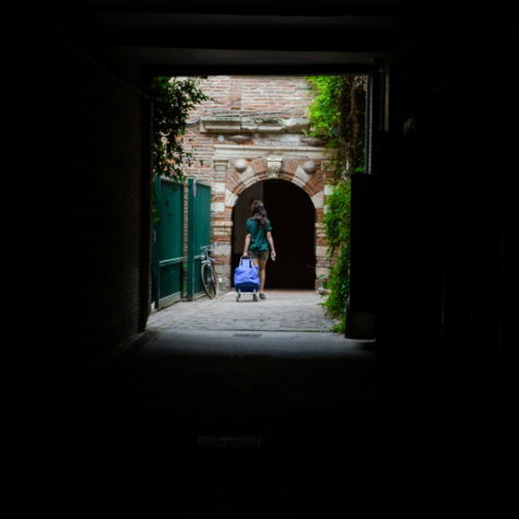 margot-villa-toulouse-street-photo