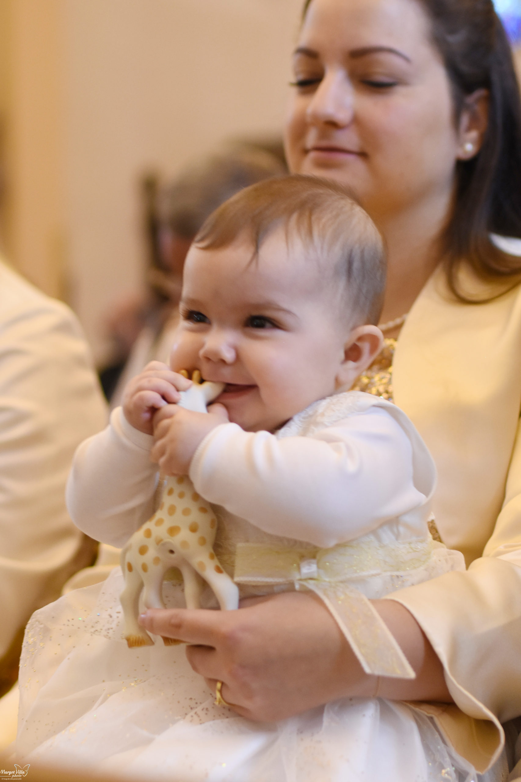 margot-villa-enfant-portrait-baptême-10